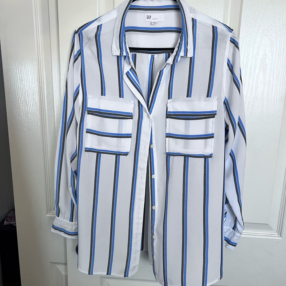 GAP White Button-Up Blouse with Blue and Black Stripes